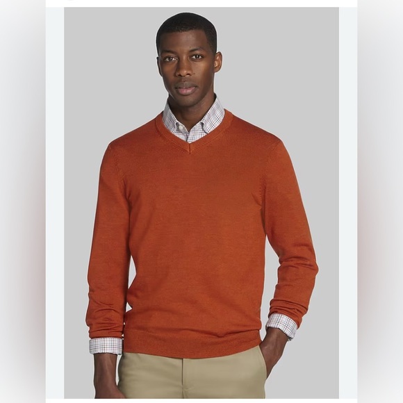 Jos. A. Bank Men's 100% cashemere Rust V-Neck Sweater - Picture 1 of 4